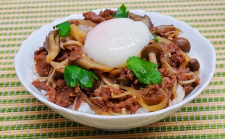 きのこたっぷり牛丼